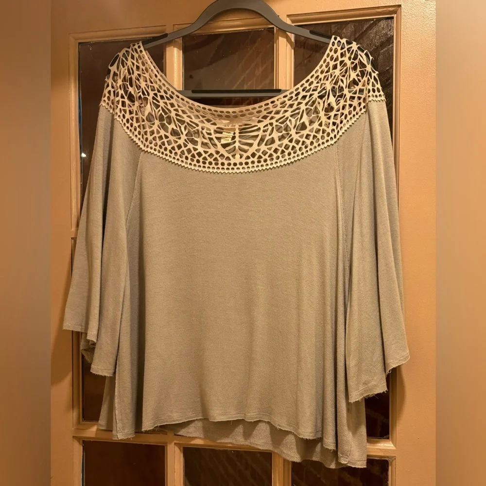 Anthropologie Liberty Garden Sage Vegan Leather Cutout Lace Boho Top M